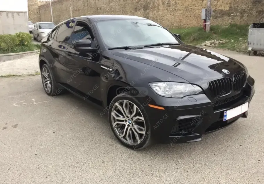 BMW X6-M 2011 — photo 2