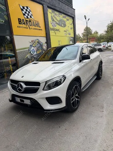 Mercedes-Benz Gle-350G 2017 — photo 2