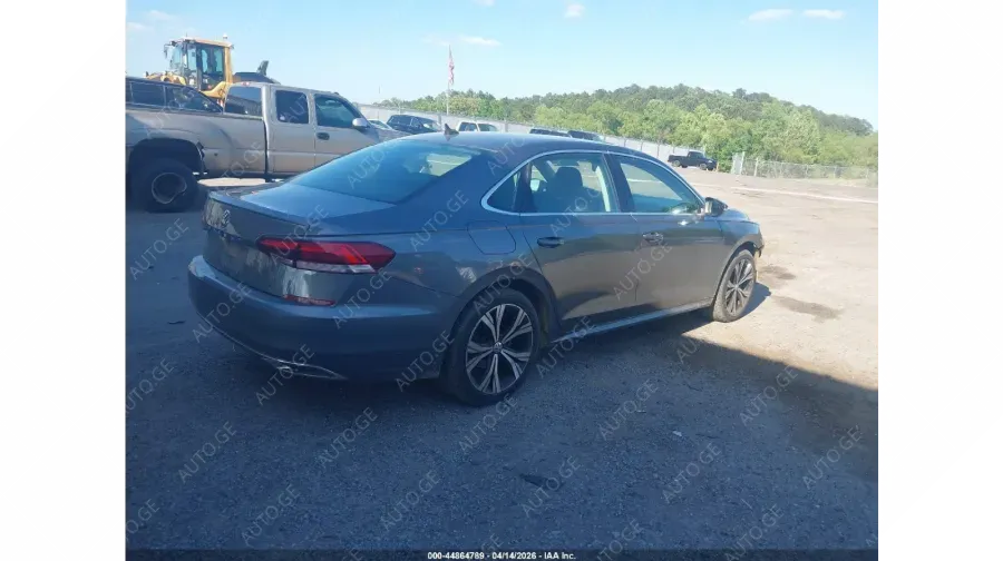 Volkswagen Passat 2020 — photo 2