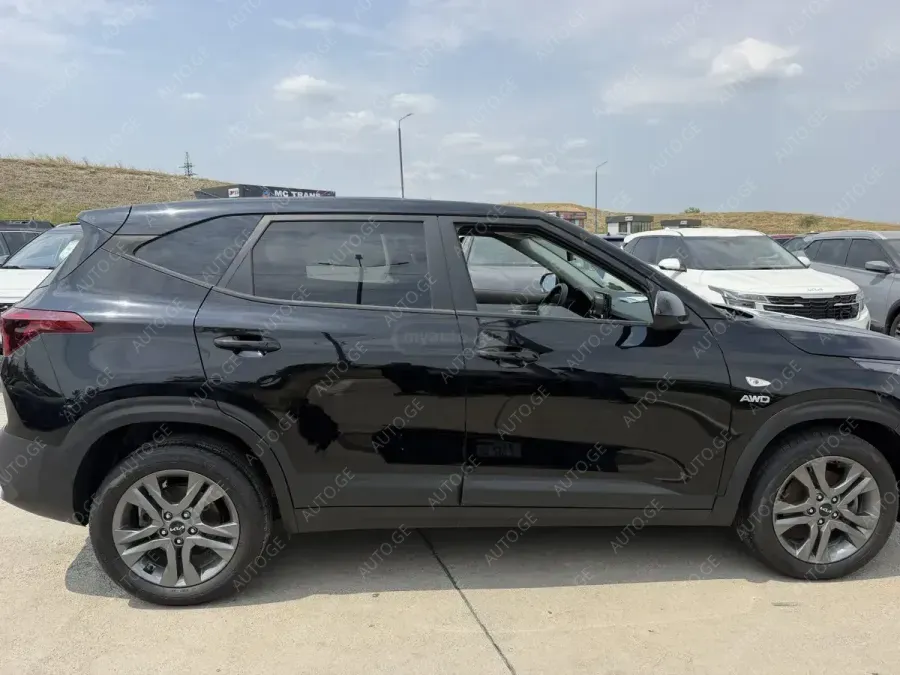 Kia Seltos 2022 — photo 2