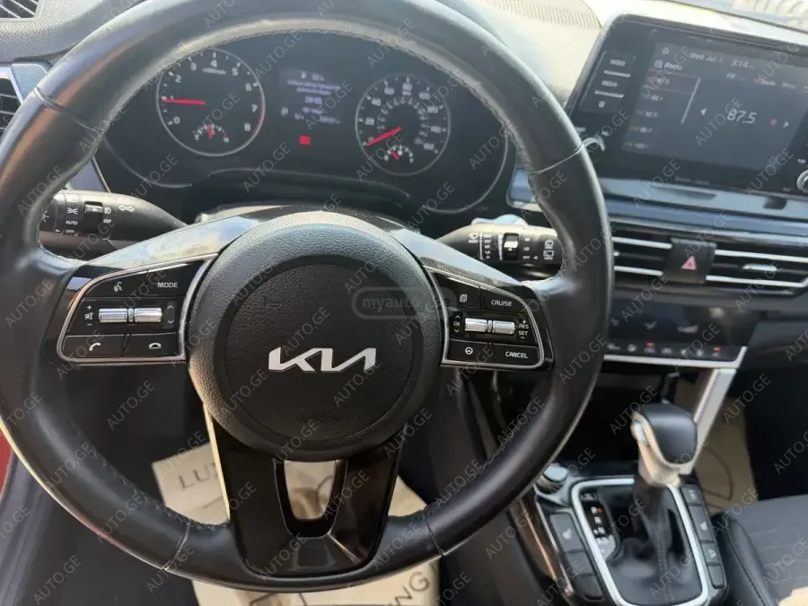 Kia Seltos 2022 — photo 2