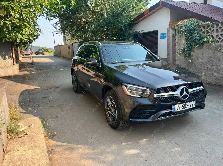 Mercedes-Benz 300-Glc
