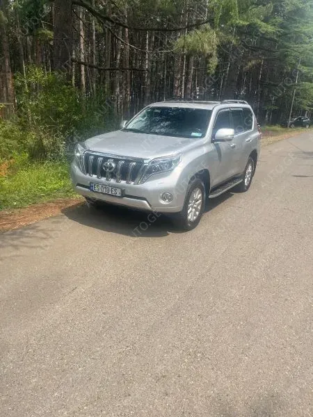 Toyota Prado 2013 — photo 2