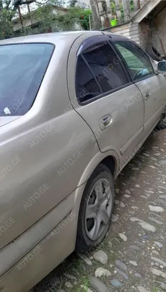 Nissan Bluebird