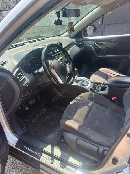 Nissan Rogue 2016 — photo 2