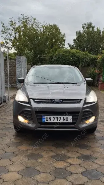 Ford Escape 2013 — photo 2