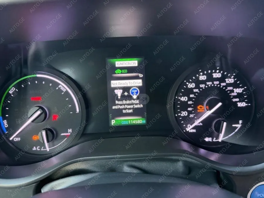 Toyota Sienna 2021 — photo 2