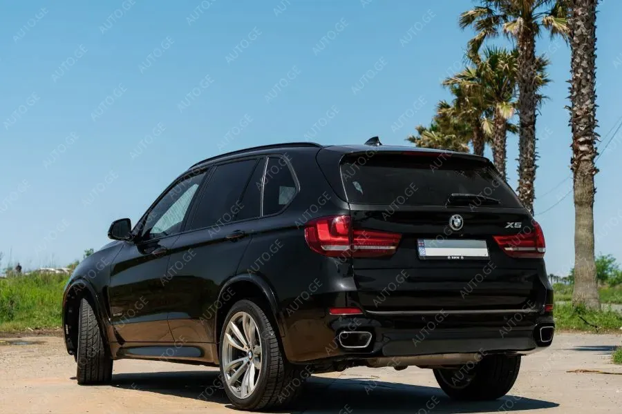 BMW X5 M 2015 — photo 2