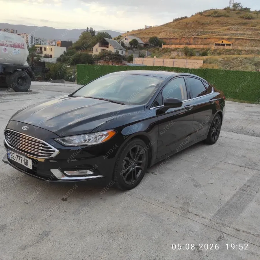 Ford Fusion 2017 — photo 2