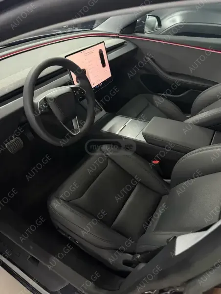Tesla Model-3-Tesla 2025 — photo 2