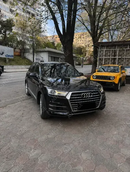 Audi Q7 2016 — photo 2