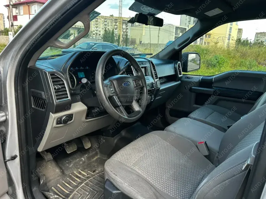 Ford F-150 2016 — photo 2
