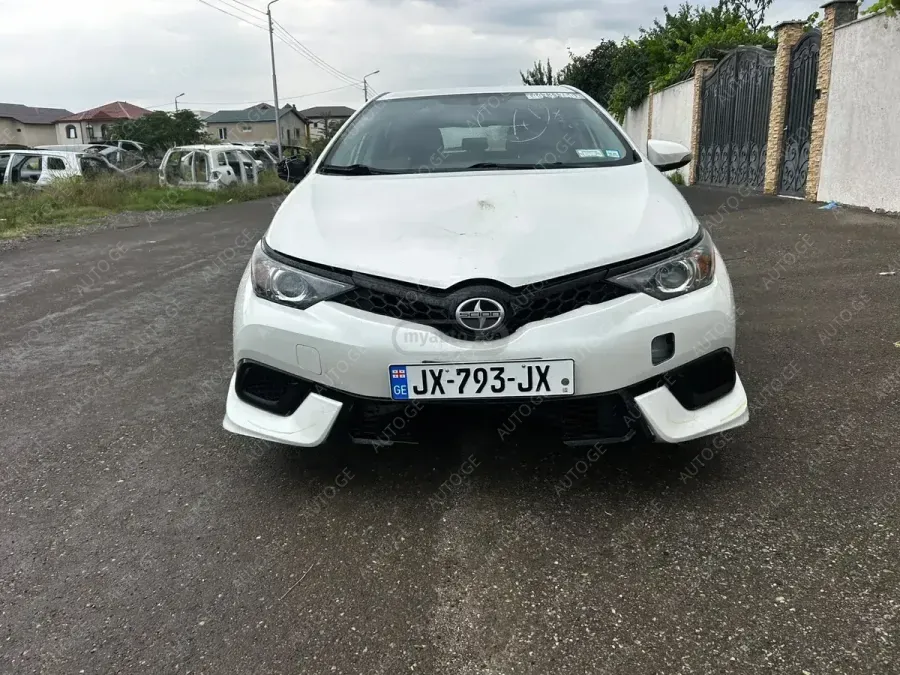 Scion Sxva