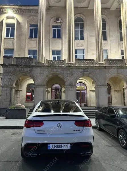 Mercedes-Benz Gle-43-Amg