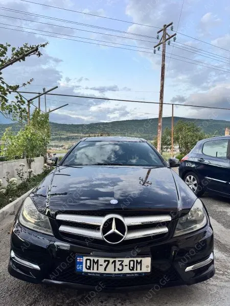 Mercedes-Benz C-250C 2012 — photo 2