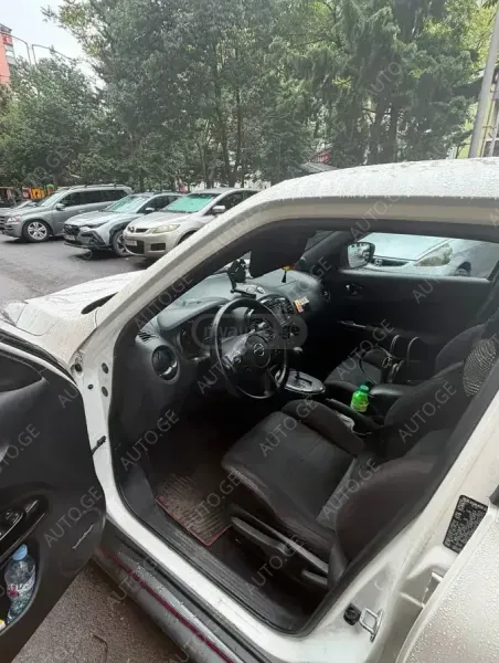 Nissan Juke 2015 — photo 2