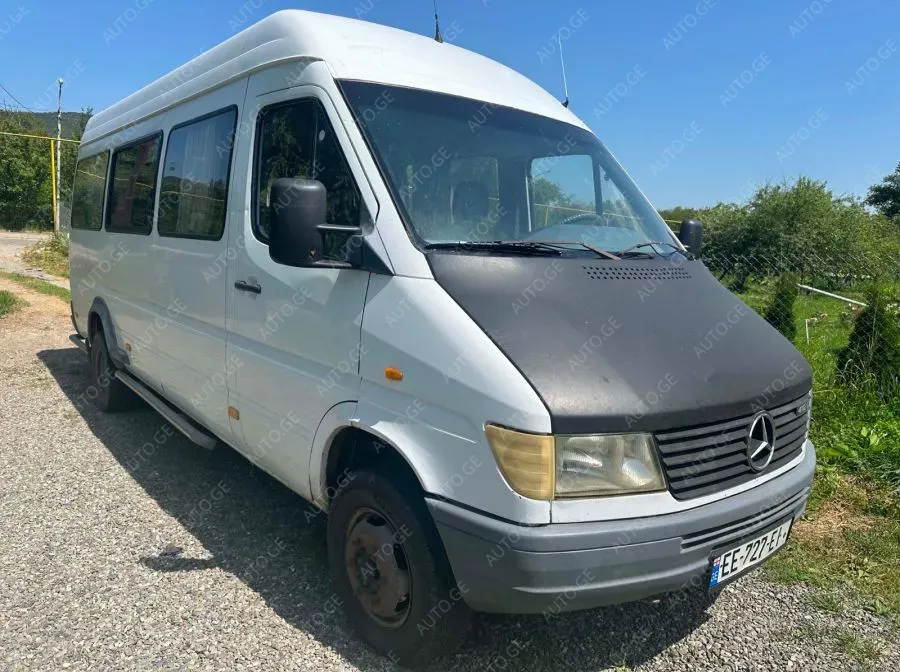 Mercedes-Benz Sprinter 1999 — photo 2
