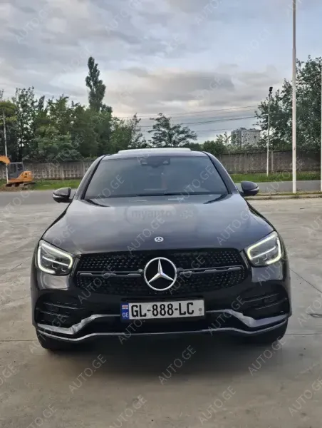Mercedes-Benz 300-Glc