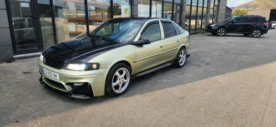 Opel Vectra 1996 — photo 2
