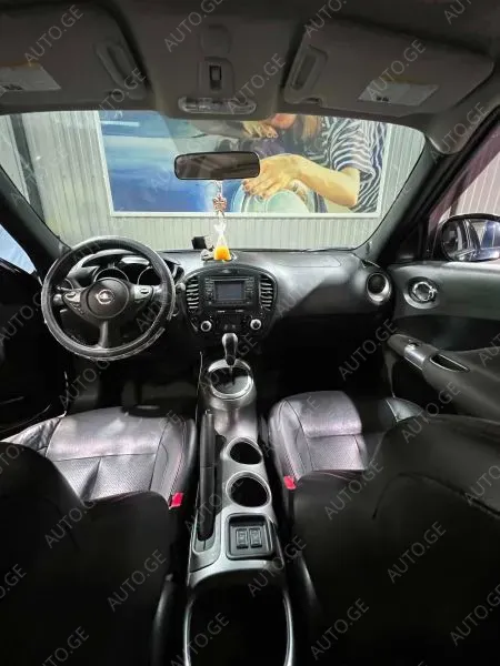 Nissan Juke 2013 — photo 2