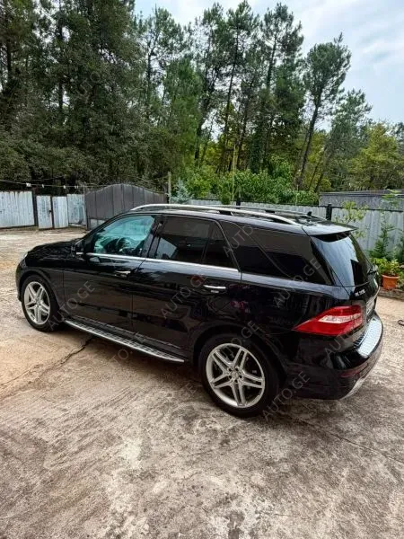 Mercedes-Benz Ml-350S 2013 — photo 2