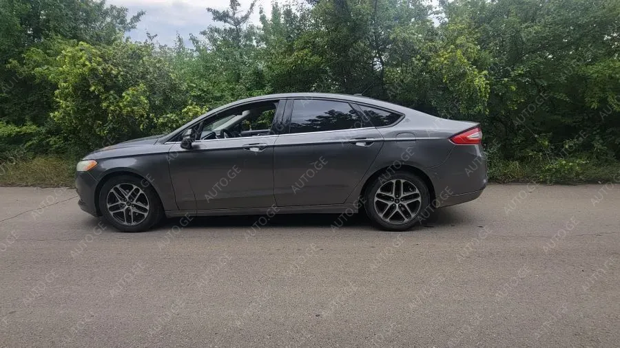 Ford Fusion