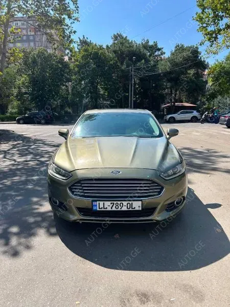 Ford Fusion 2013 — photo 2