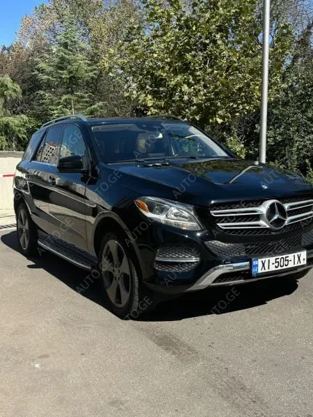 Mercedes-Benz Gle-350G 2016 — photo 2