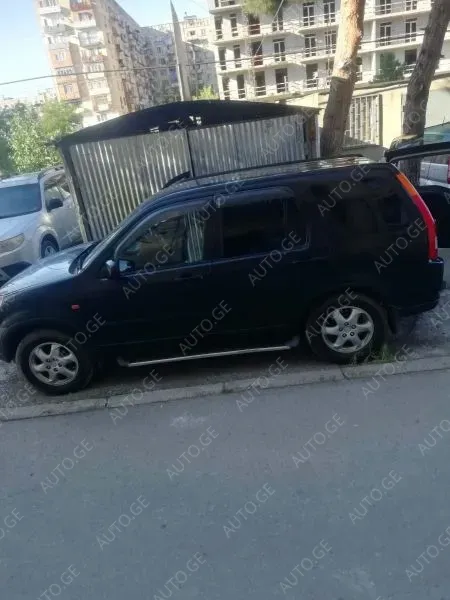 Honda CR-V 2004 — photo 2