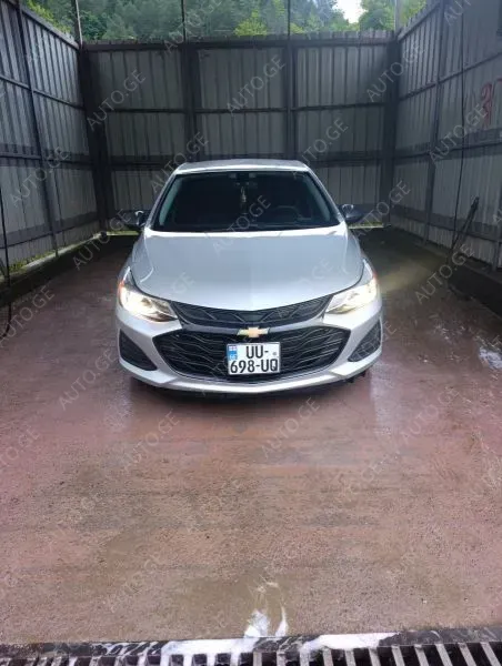 Chevrolet Cruze 2019 — photo 2