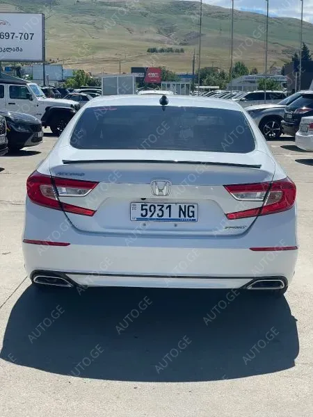 Honda Accord 2022 — photo 2