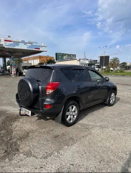 Toyota RAV4 2006 — photo 2