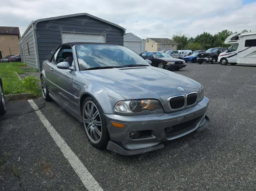 BMW M3 2004 — photo 2