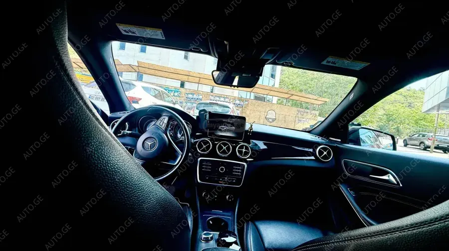 Mercedes-Benz Cla-250C 2016 — photo 2