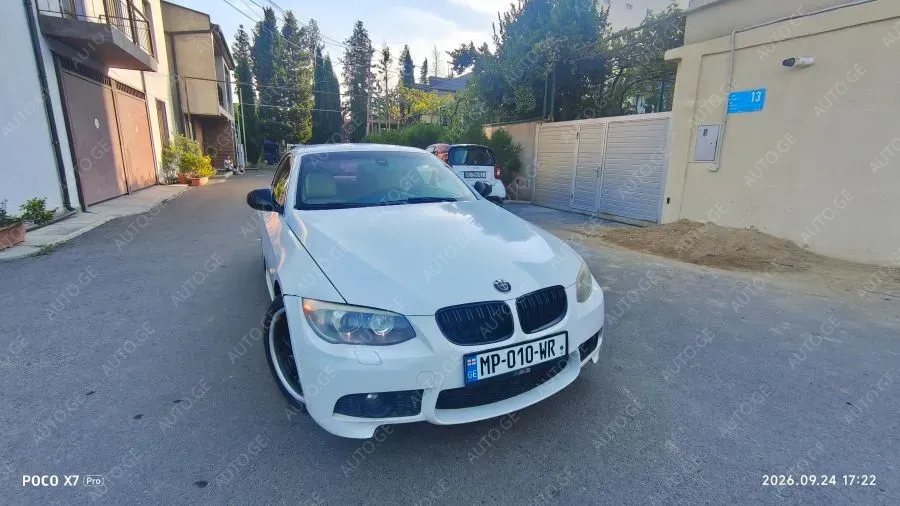 BMW 328 2010 — photo 2
