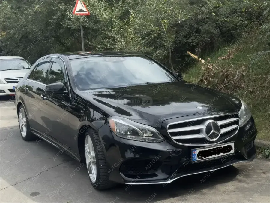 Mercedes-Benz E-350C 2014 — photo 2