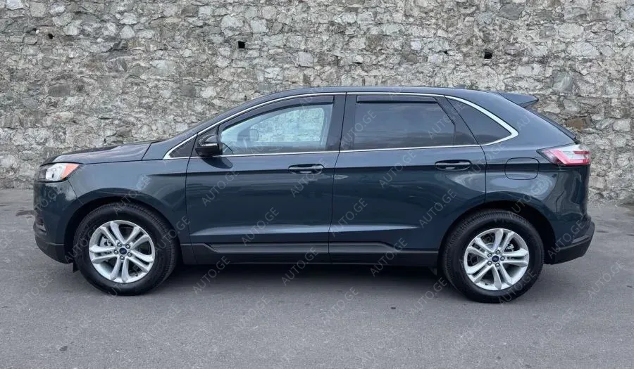Ford Edge 2019 — photo 2