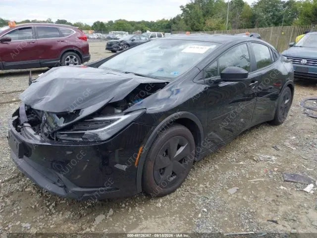 Toyota Prius 2023 — photo 2