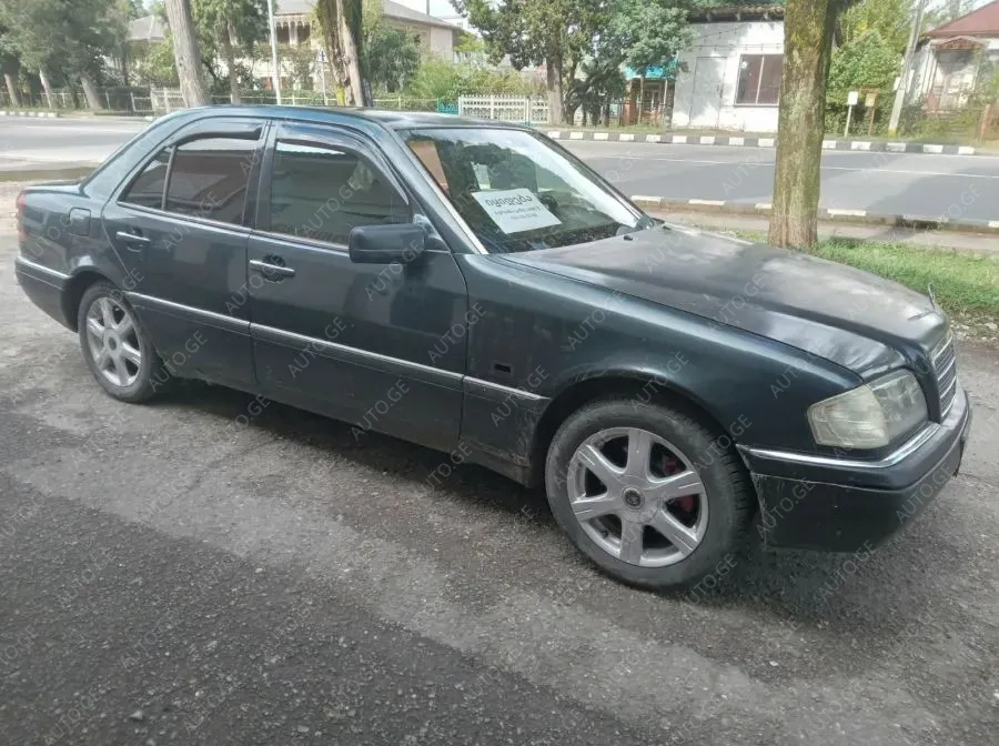 Mercedes-Benz C-180C
