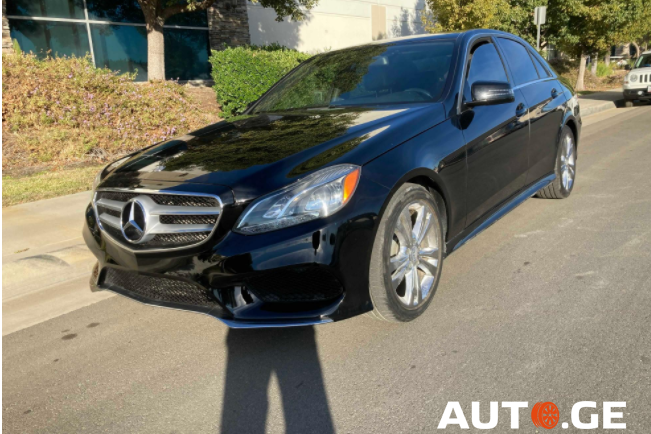 Mercedes-Benz E-350C 2014 — photo 2