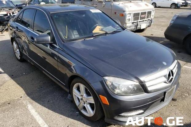 Mercedes-Benz C-300-Merc
