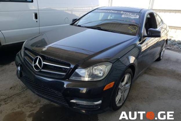 Mercedes-Benz C-250C 2015 — photo 2