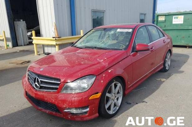 Mercedes-Benz C-250C 2014 — photo 2