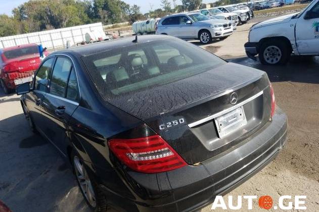 Mercedes-Benz C-250C 2013 — photo 2