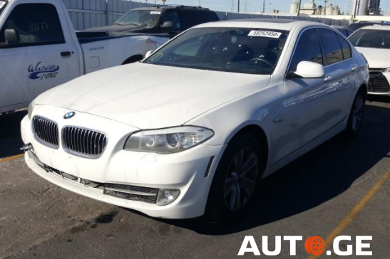 BMW 528 2013 — photo 2