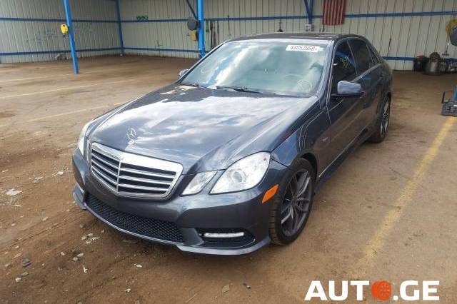 Mercedes-Benz E-350C 2012 — photo 2