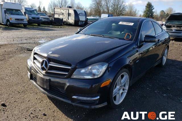 Mercedes-Benz C-250C 2012 — photo 2