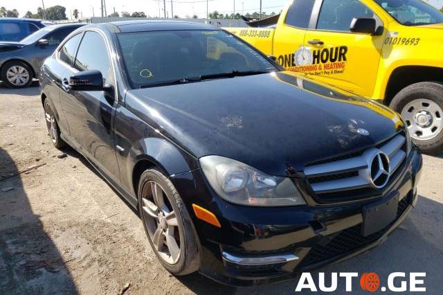 Mercedes-Benz C-250C 2012 — photo 2
