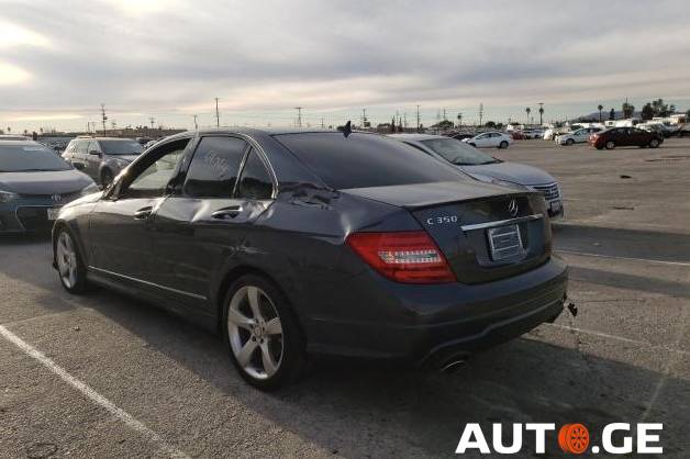 Mercedes-Benz C-350C 2014 — photo 2