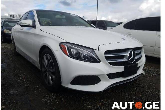 Mercedes-Benz C-300-Merc